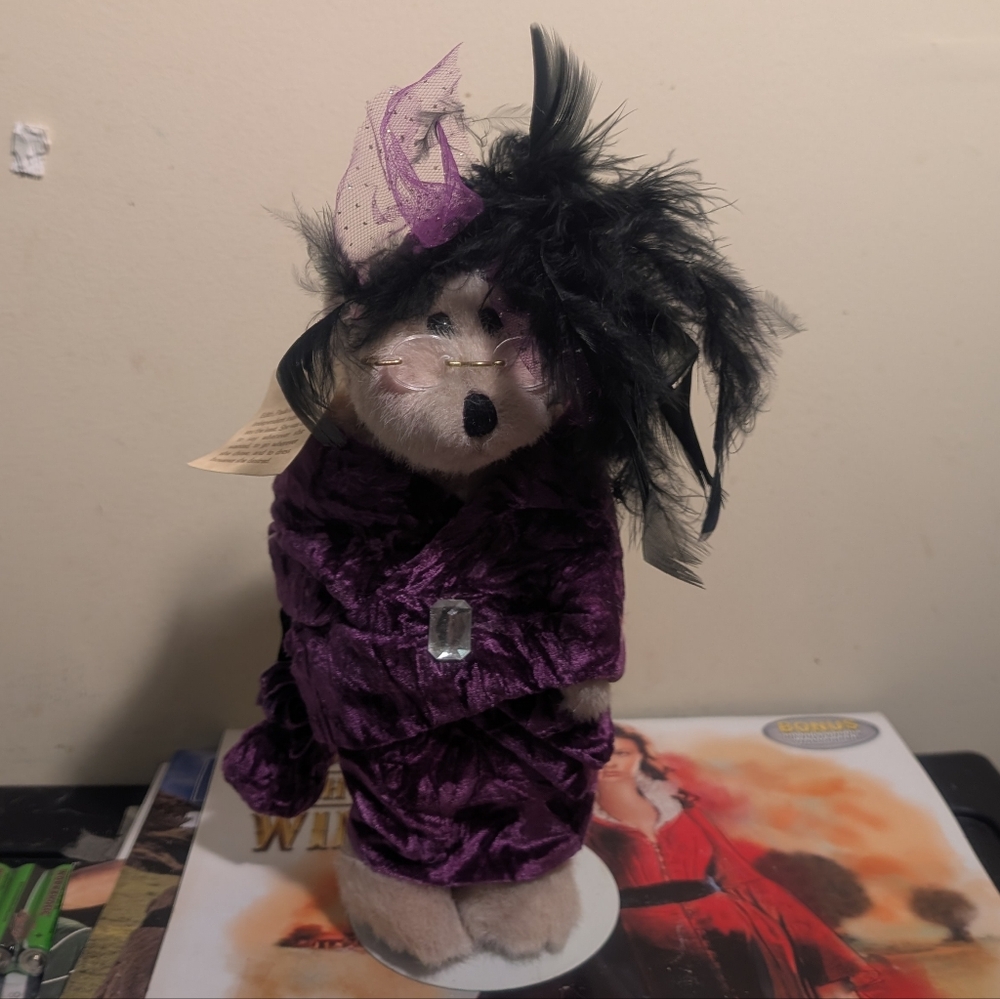 Polly's Kin "Edith Elaine" Stuffed Teddy Bear Collectible with Stand -Mike Starr